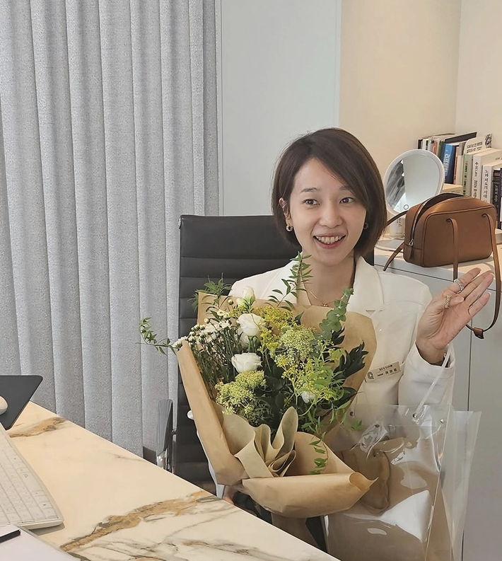 전 남편 고지용과 이혼 후 아들 양육권을 두고 갈등 중인 가정의학과 전문의 허양임이 17일 입장을 밝혔다. 허양임 인스타그램