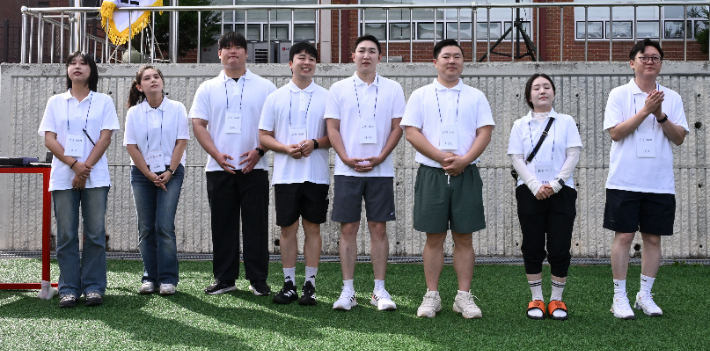 2026 강원기자협회 체육대회의 화합과 내실을 이끌어낸 각 언론사 2030세대 기자들로 구성된 체육대회 준비 TF팀. 강원기자협회 제공 