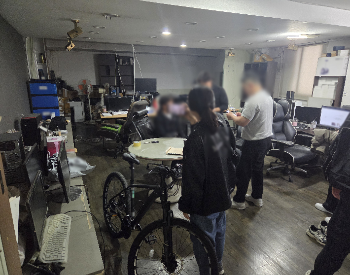대구에 차려진 사무실. 부산경찰청 제공