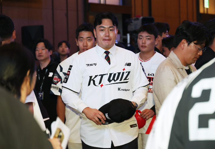 kt 위즈 지명된 최지만. 연합뉴스