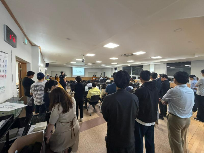 21일 부산 강서구 강동동주민센터에서 열린 생곡소각장 설명회. 부산 강서구청 제공