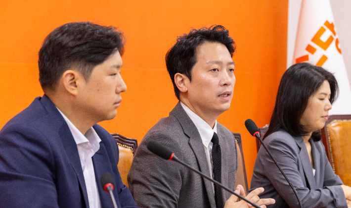 차기 총선 위한 준비 말하는 개혁신당 이기인 비대위원장. 연합뉴스