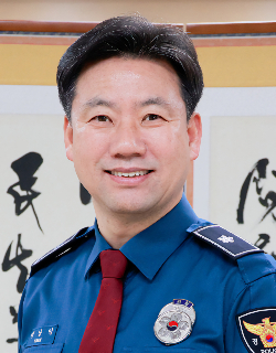 백남익(56) 신임 강원경찰청 공공안전부장. 강원경찰청 제공