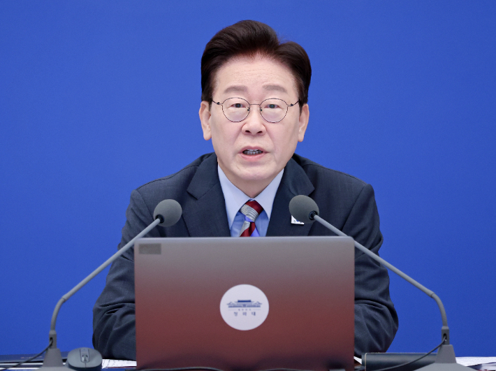 이재명 대통령이 29일 청와대에서 열린 국무회의에서 발언하고 있다. 연합뉴스
