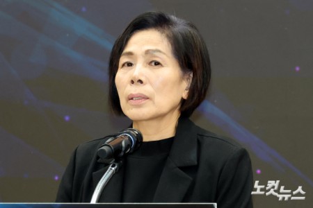 축사하는 최민희 최고위원