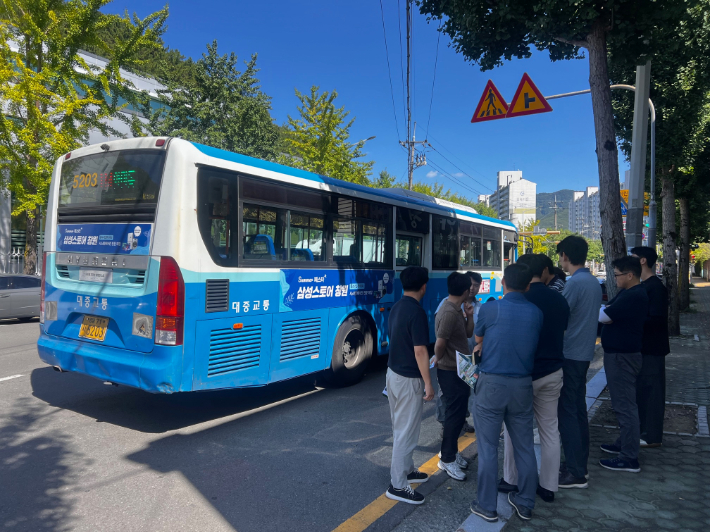 마산동부경찰서, 한국교통안전공단, 마산회원구청의 합동 현장점검. 창원시 제공