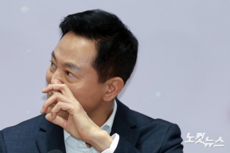 취임 100일 기자간담회 참석한 오세훈 시장