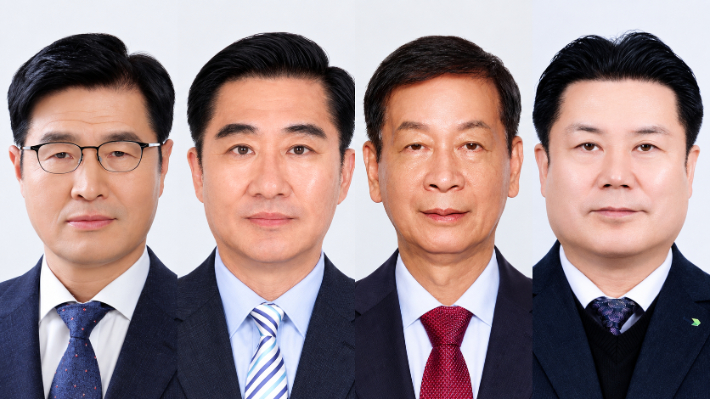 왼쪽부터 이상균 HD현대중공업 조선사업 총괄 부회장, 조민수 HD현대중공업 사장, 박찬혁 HD현대사이트솔루션 사장, 한주석 HD현대중공업 사장. HD현대 제공