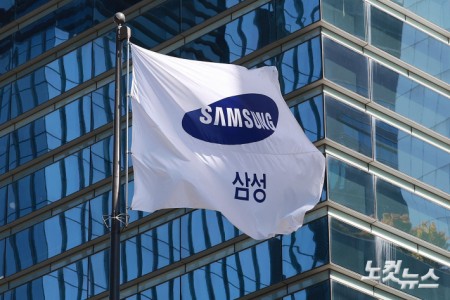 삼성전자가 올해 3분기 영업이익 107조4000억원을 기록하며 국내 기업 사상 처음으로 분기 영업이익 100조원을 넘어섰다. 사진은 8일 서울 서초구 삼성전자 서초사옥의  모습.