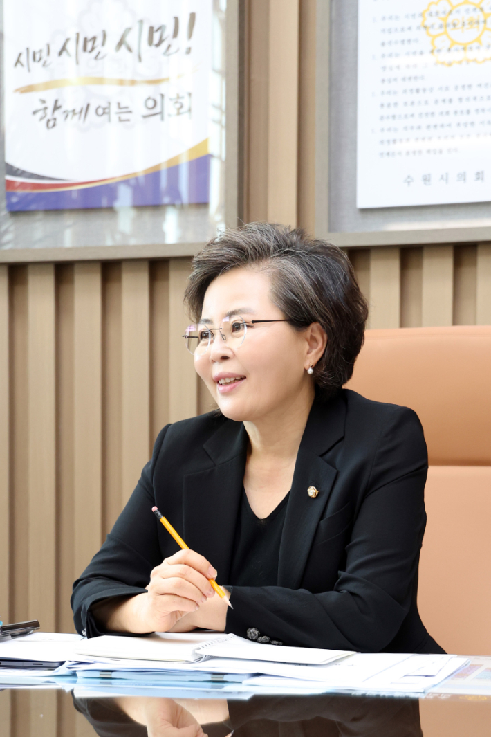 김미경 수원시의장. 수원시의회 제공