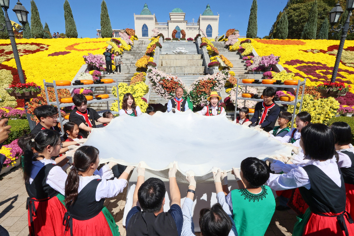 전북 임실군의 대표 축제인 임실N치즈축제. 임실군 제공