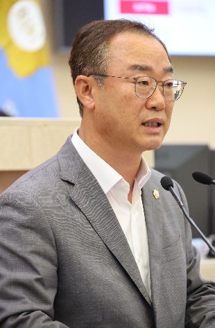 김종익 의원. 포항시의회 제공