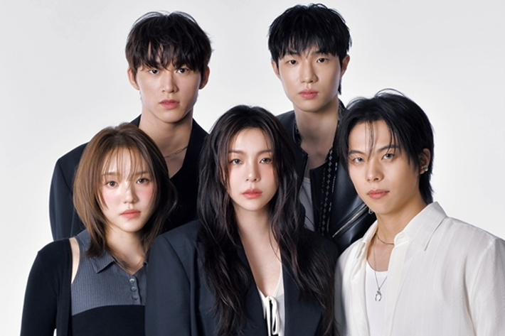 오늘(13일) 신곡 '필링스'를 발매하는 에일리 밴드. 컨셉케이컴퍼니 제공