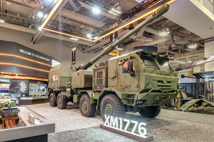 한화에어로스페이스가 미국 워싱턴DC에서 열린 미국 육군협회 연례 전시회 'AUSA 2026'에서 XM1776을 공개했다. 한화에어로스페이스 제공 