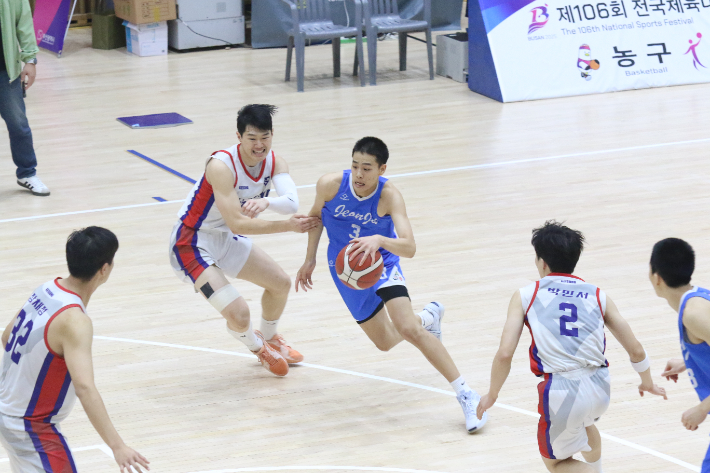 전국체전 전주고 농구부 경기모습. 전북체육회 제공