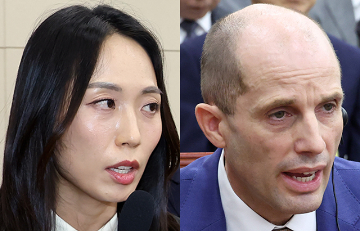 주성원 쿠팡 총괄부사장(왼쪽)과 해롤드 로저스 전 쿠팡 임시 대표. 연합뉴스·윤창원 기자