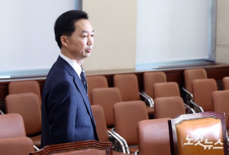 인사청문회장 들어선 중수청장 후보자