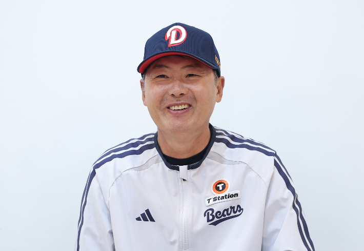 WC 1차전, 인터뷰하는 두산 김원형 감독. 연합뉴스