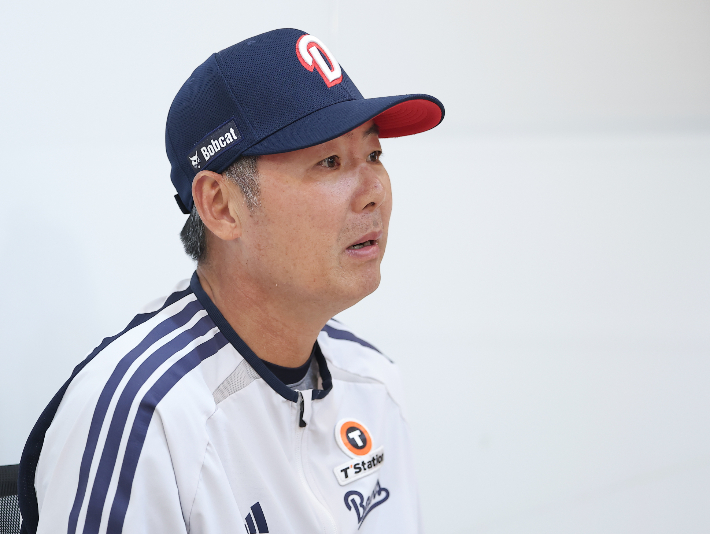 WC 1차전, 인터뷰하는 두산 김원형 감독. 연합뉴스