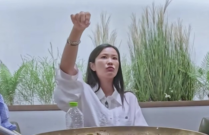 유튜브 채널 '심사숙소' 영상 캡처