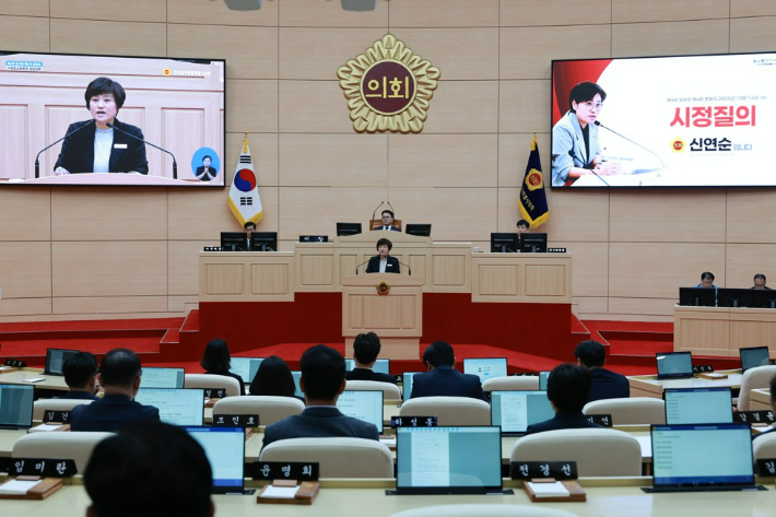 신연순 의원 시정잘의. 전남광주통합특별시의회 제공