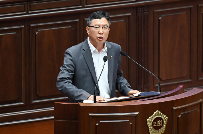 조용우 부산시의원. 부산시의회 제공