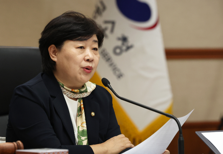 서영교 법사위원장이 20일 전남광주통합특별시 동구 광주광역공소청에서 열린 국회 법제사법위원회의 대전, 광주, 전북 등 서부권역 공소청에 대한 국정감사에서 발언하고 있다. 연합뉴스