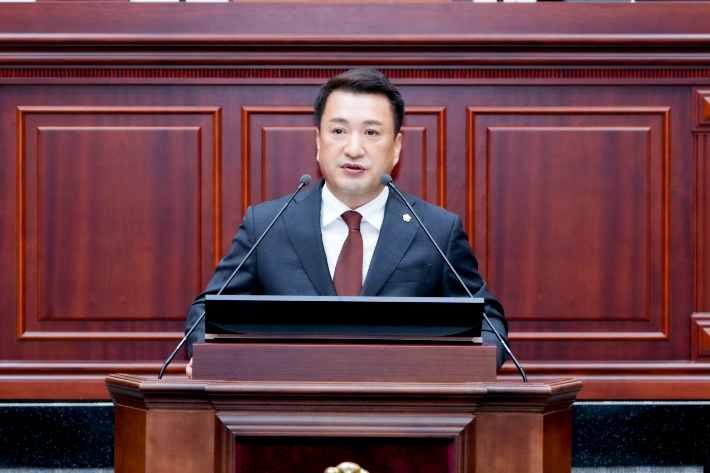 최재필 부의장이 5분 자유발언을 하고 있다. 경주시의회 제공
