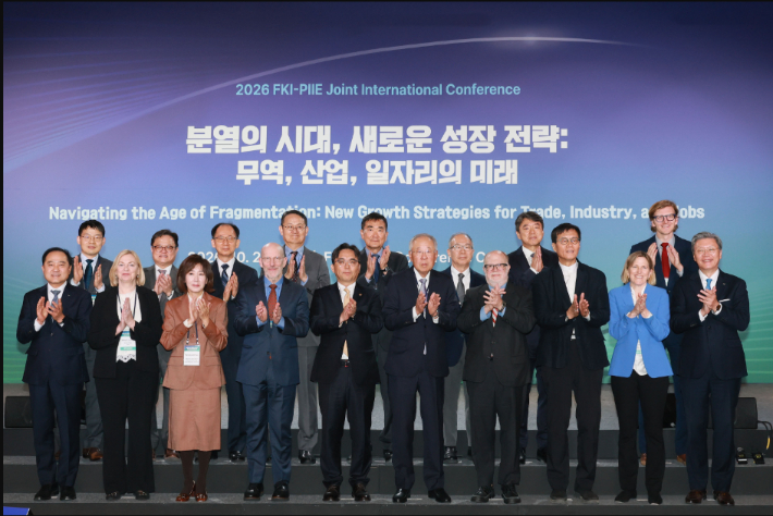 세계은행 총재 "AI 활용 노동 생산성 향상 집중해야"