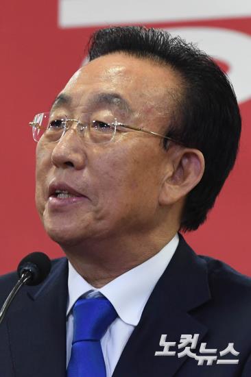 혁신과 통합 보수연합 출범식 : 피닉제의 귀환