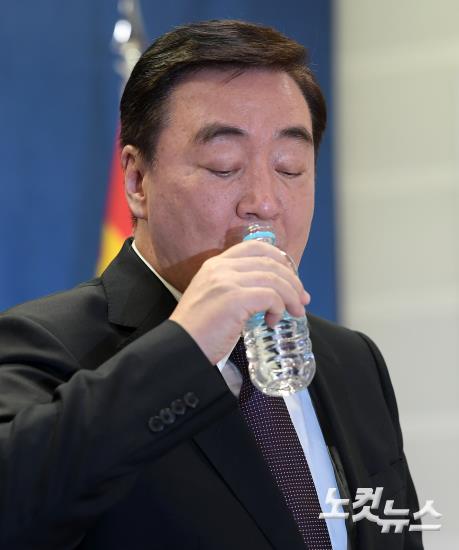 싱하이밍 주한 중국대사, 신종 코로나바이러스 관련 기자회견