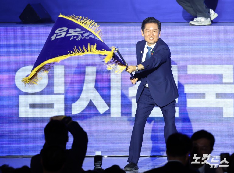 민주당 새 대표에 정청래 선출