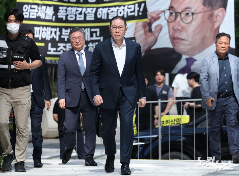 '집사게이트' 의혹 조현상 HS효성 부회장, 특검 출석