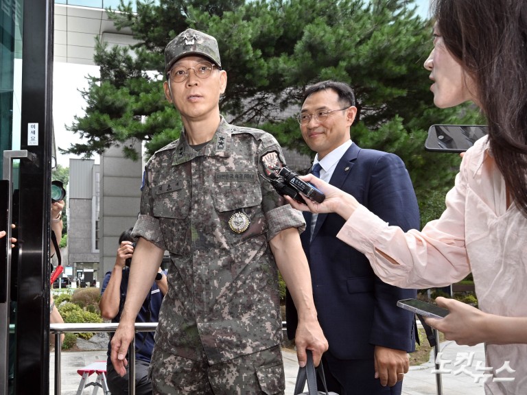 내란특검, 김용대 드론사령관 소환