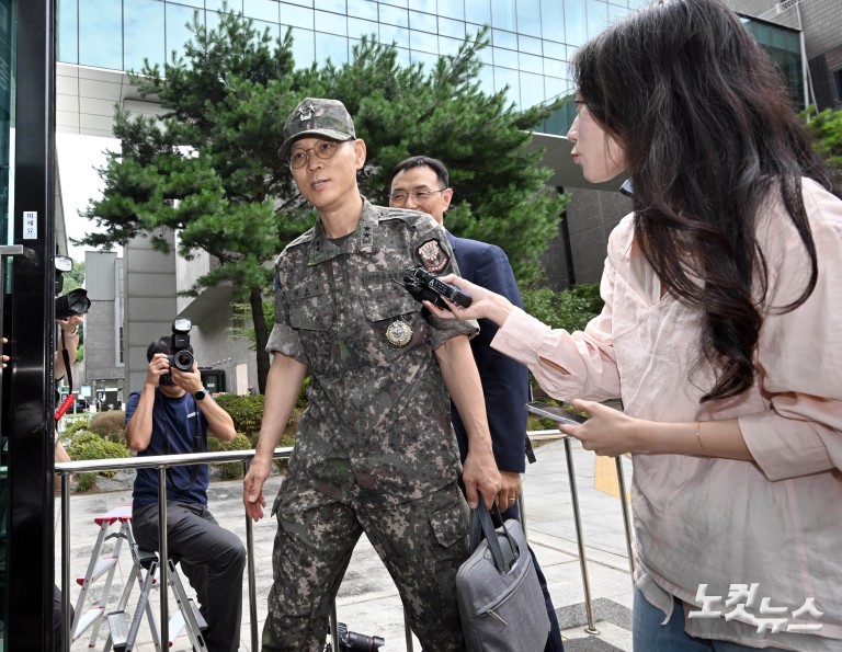 내란특검, 김용대 드론사령관 소환