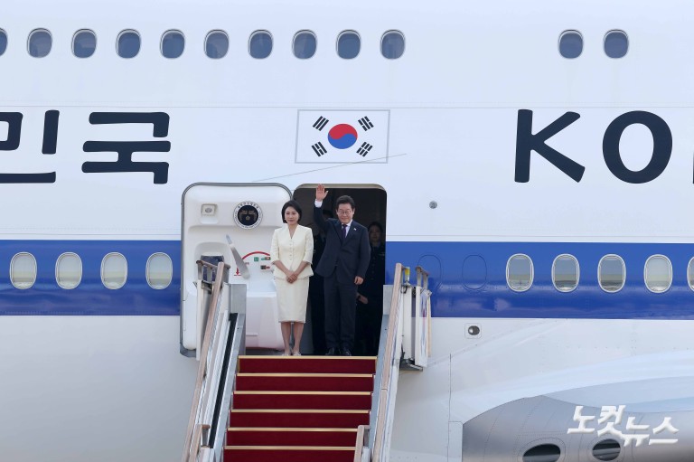 발걸음 뗀 이재명 실용외교