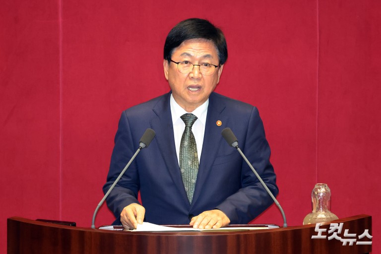 제429회국회(정기회) 제8차 본회의, 교육·사회·문화에 관한 질문