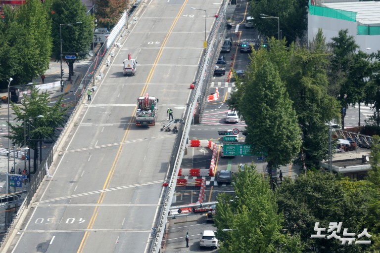 59년 만에 철거되는 서소문고가차도