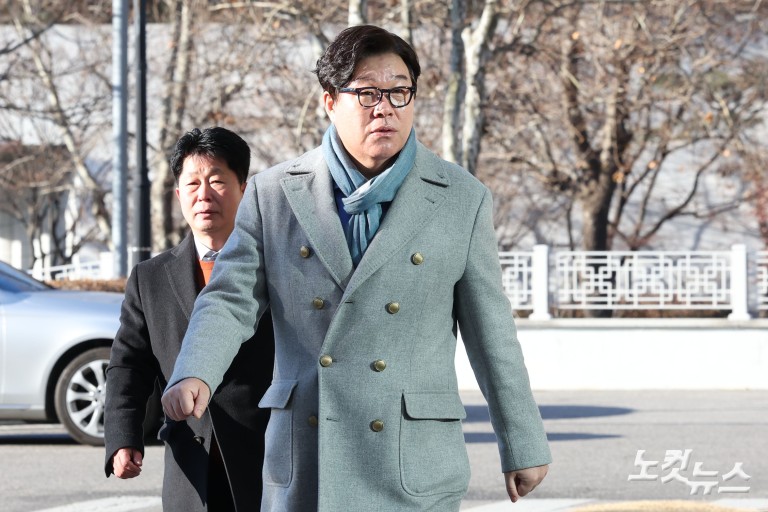 검찰, '대북송금 회유' 쌍방울 김성태 소환