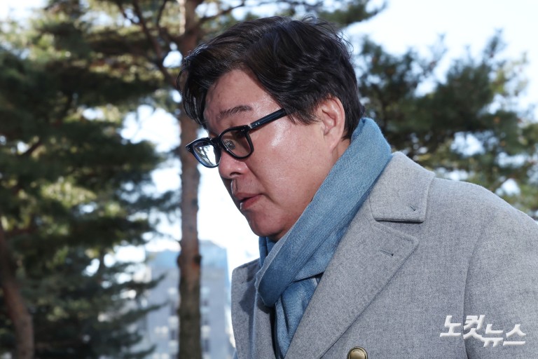 검찰, '대북송금 회유' 쌍방울 김성태 소환