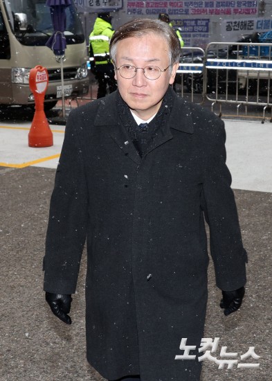 김병기, 당 윤리심판원 출석