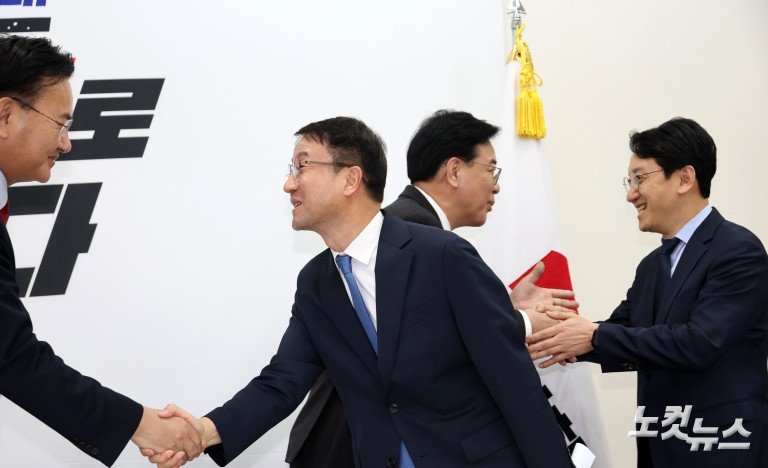 송언석 만난 한병도