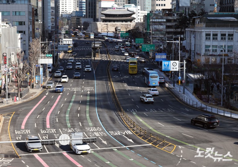 오지 않는 시내버스…서울시내버스 파업 돌입
