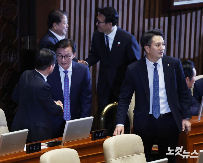 2차 종합특검법, 민주당 주도로 국회 통과