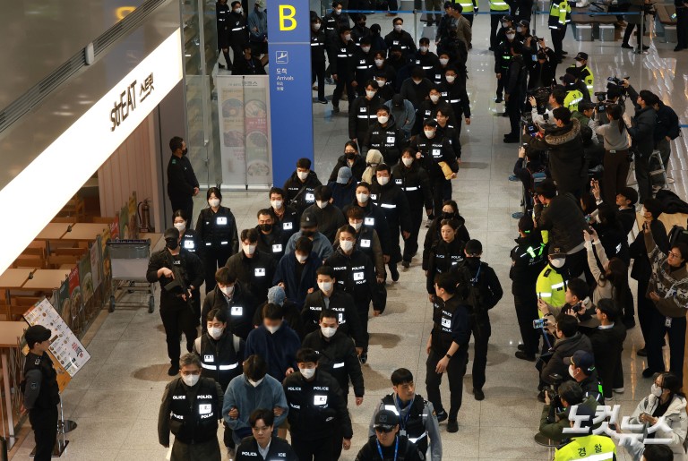 ‘캄보디아 범죄조직’ 73명 강제송환…역대 최대 규모