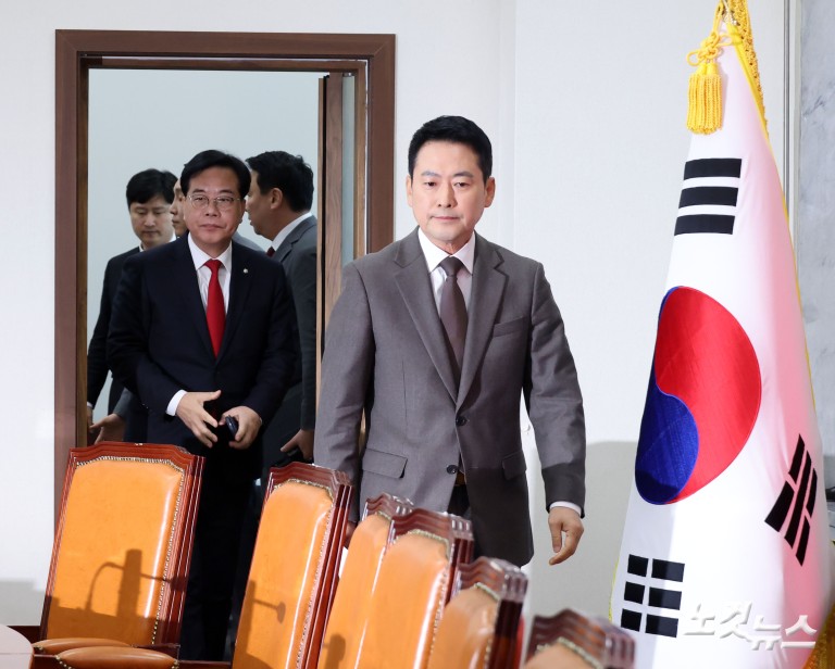 장동혁, 당무 복귀