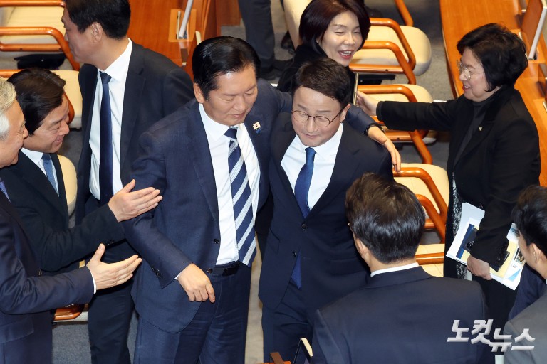 더불어민주당 한병도 원내대표, 교섭단체 대표연설