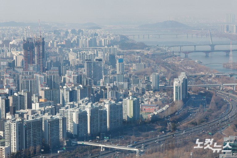 李, 부동산과의 전쟁...연일 다주택자 압박