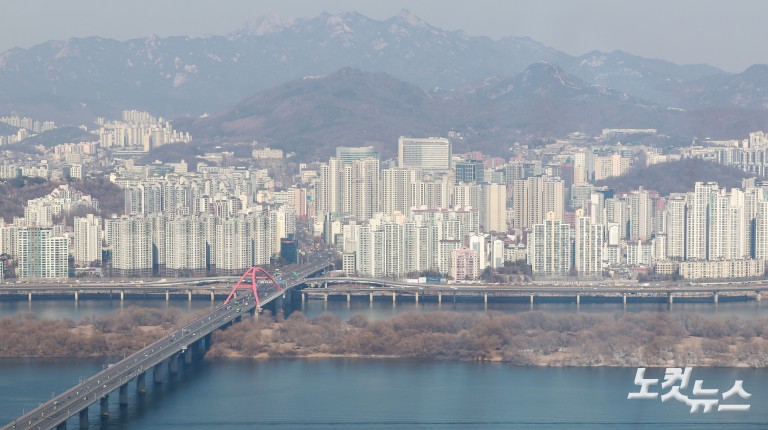 李, 부동산과의 전쟁...연일 다주택자 압박