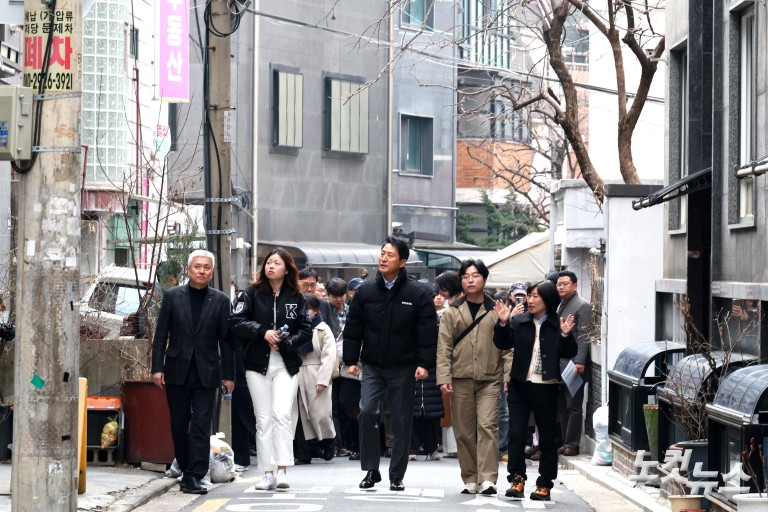 오세훈, 전·월세 청년 주거난 현장 방문